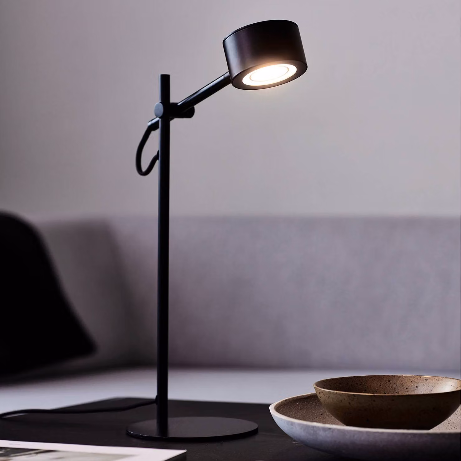 Nordlux Lampada da tavolo a LED Clyde, dimmerabile, Nero, Soggiorno / Sala da pranzo, Metallo, Moderno, Lampada da tavolo LED