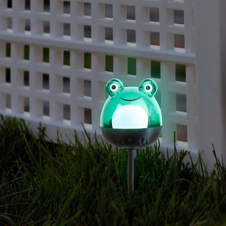 Lampada da giardino a LED alimentata a energia solare – Lampada decorativa a forma di rana per esterni – 1 LED bianco freddo – 150 x 50 x 50 mm – con picchetto – Accensione/spegnimento automatico – Illuminazione d'atmosfera per il giardino [11240D]