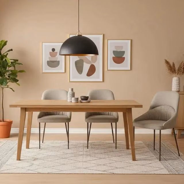 Set di 4 sedie da pranzo Shell Duzzle imbottite in tessuto beige con struttura in metallo bronzo – 1