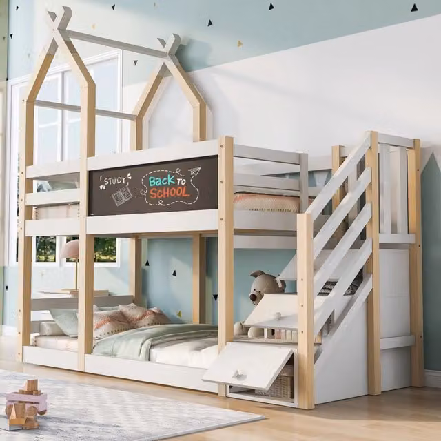Letto a castello per bambini 90x200 a casa sull'albero con lavagna e scala contenitore; bianco e naturale