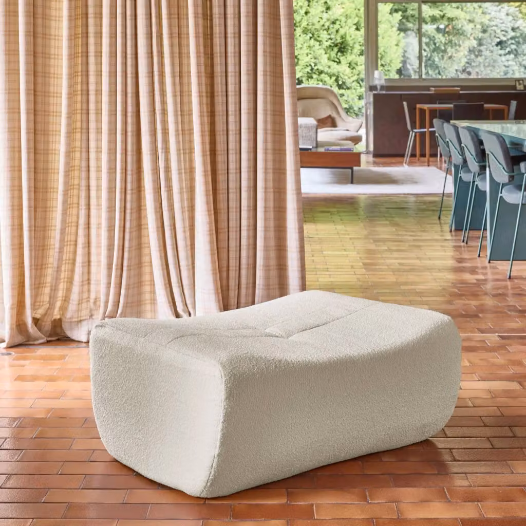 Poggiapiedi Sokol Sweeek in bouclé testurizzato per poltrona, disponibile in giallo, marrone o bianco – 2
