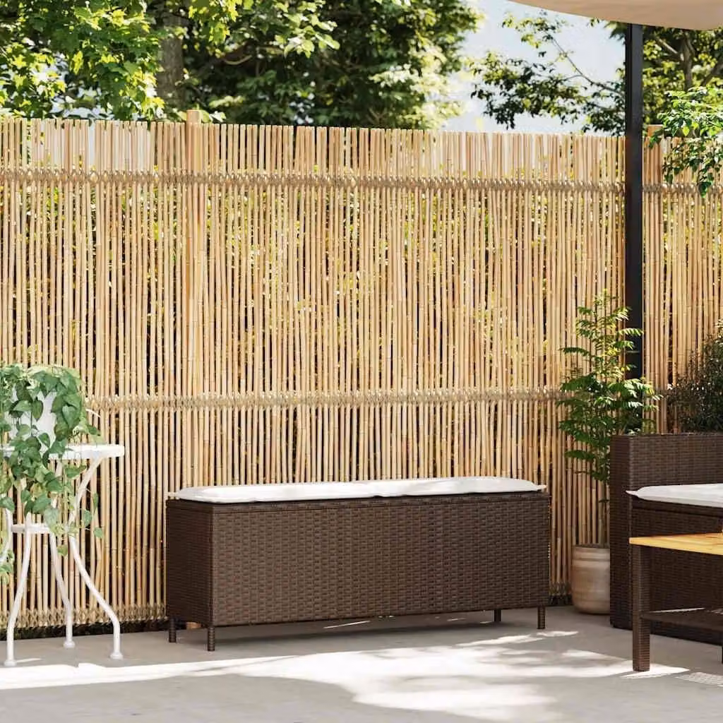 Comoda panca da giardino con cuscino