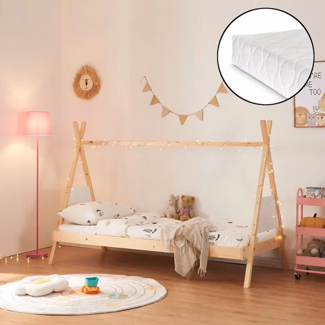 Letto per bambini Siikajoki en.casa a forma di tenda indiana in legno di pino con materasso, Naturale e Bianco, 90 x 200 cm