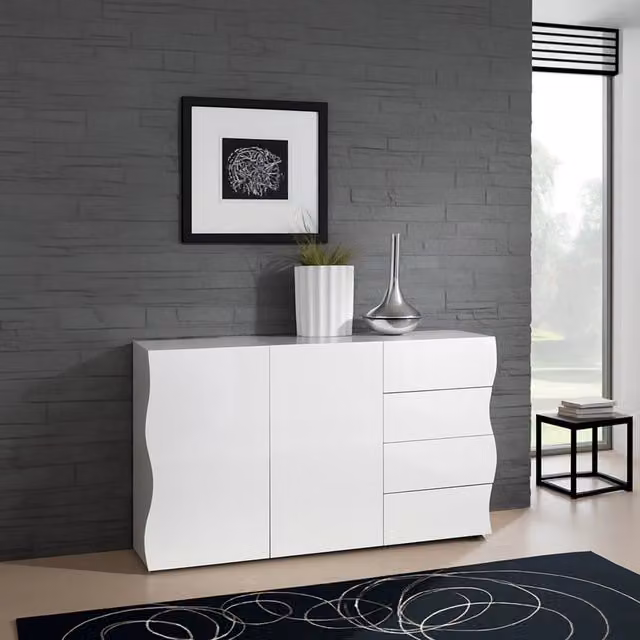 Credenza Aksa DMORA, Madia di design con 2 ante e 4 cassetti, Mobile porta TV e Buffet per soggiorno, Bianco lucido, L: 124 cm, P: 40 cm, H: 81 cm – 1