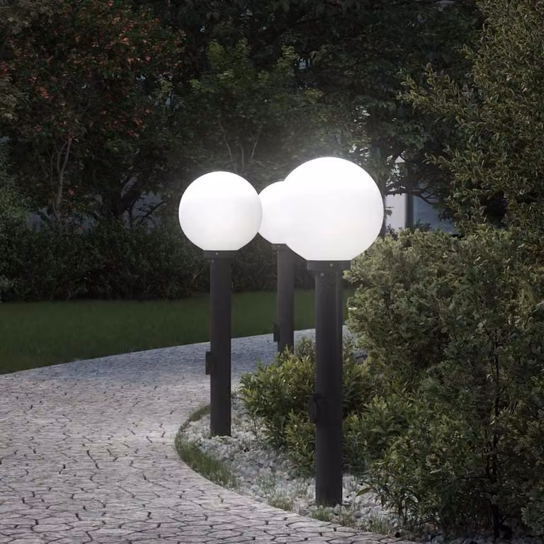 Set di 3 lampioni a palo vidaXL con presa elettrica, colore nero, altezza: 80 cm, protezione IP44