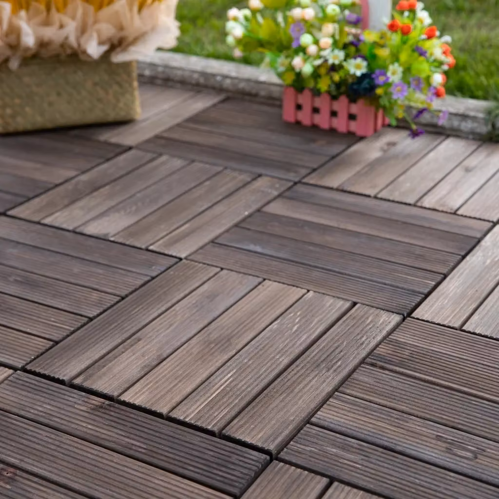 Pavimentazione da esterno incastrabile GIORDANOSHOP in legno di abete e PVC marrone, 27 pezzi, L/P/H: 30 x 30 x 2,5 cm – 2