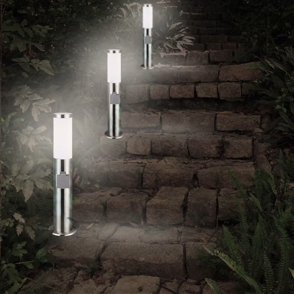 Palo Luminoso da Esterno Monzana con Sensore di Movimento e Presa E27, Colore Argento e Nero, Grado di Protezione IP44 – 3