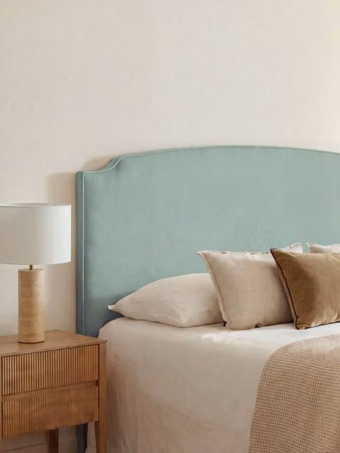 Testiera imbottita curva Kenay Home colore menta 180 cm
