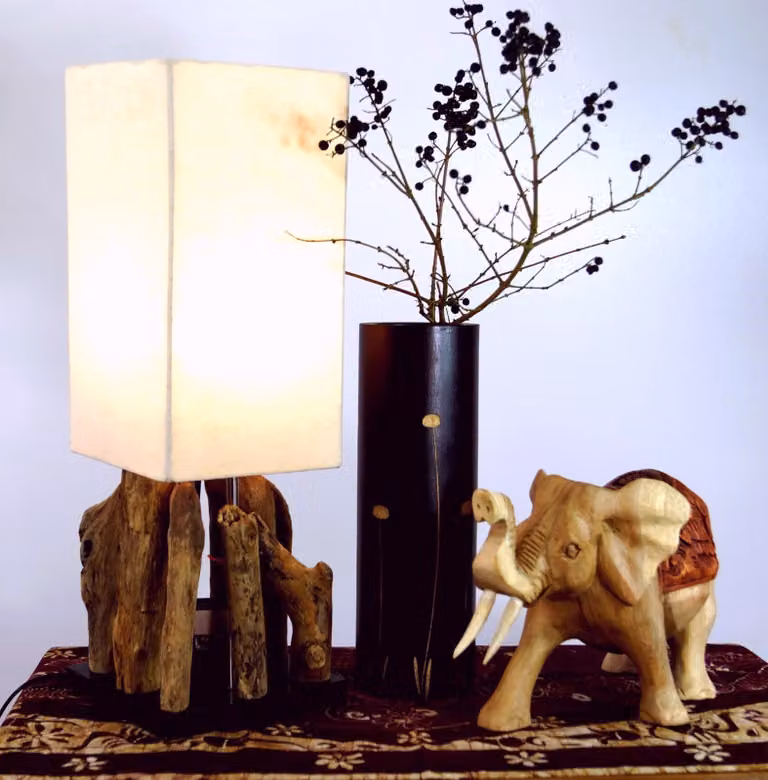 Lampada da tavolo / lampada da tavolo, fatta a mano a Bali con materiale naturale, legno di deriva, cotone - modello Kinshasa, bianco, tessuto di cotone, legno di deriva, 52*17*17 cm, lampade da tavolo in materiale naturale