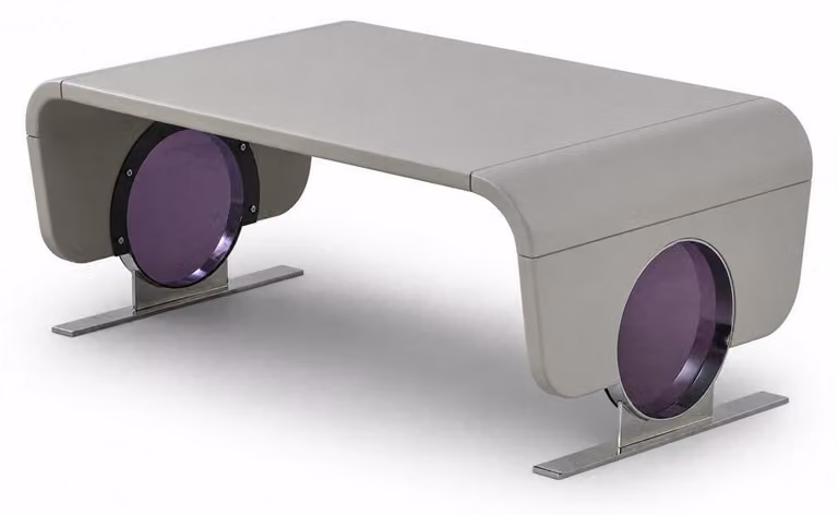Tavolino da divano: comodo, pratico, bello, beige, moderno, nuovo