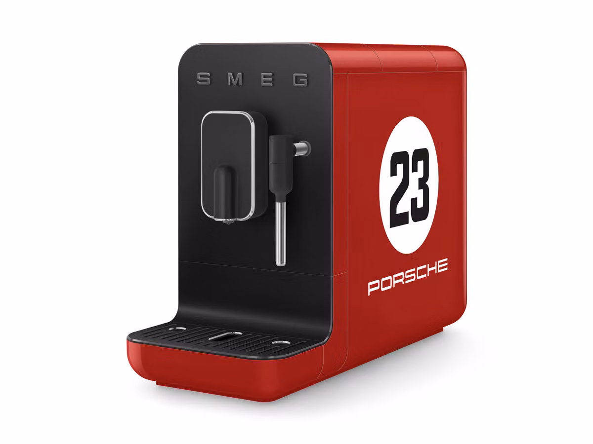 Macchina da caffè BCC12 - 917 Salzburg Red Porsche x SMEG