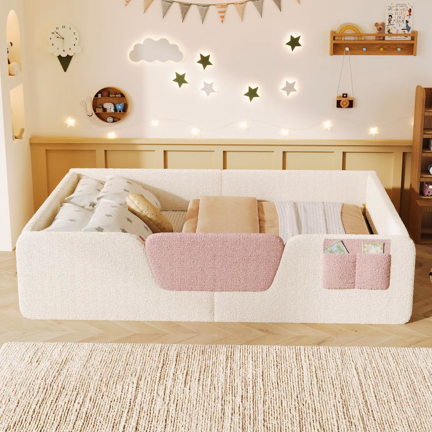 Lettino okwish 140x190 con rivestimento imbottito in velluto, struttura con sponde laterali rimovibili e tasca in tessuto sul bordo del letto per la cameretta dei bambini, beige (senza materasso)