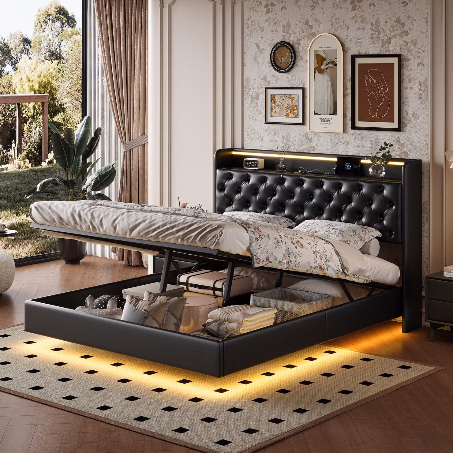 Letto imbottito Fortuna Lai 160x200 cm, con LED, USB e Type-C, rete idraulica, ecopelle, nero