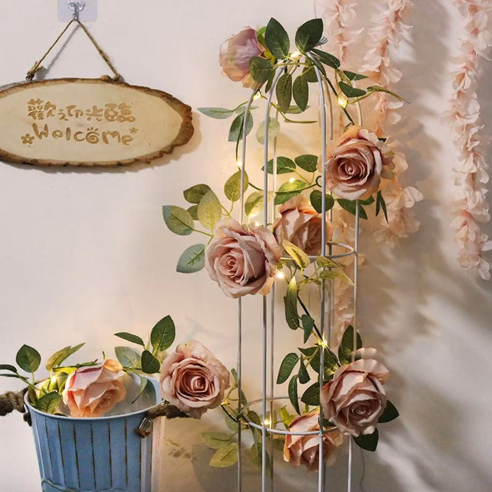 Catena luminosa vintage a forma di rose, lunghezza 2 metri, con fiori artificiali, alimentata a batteria