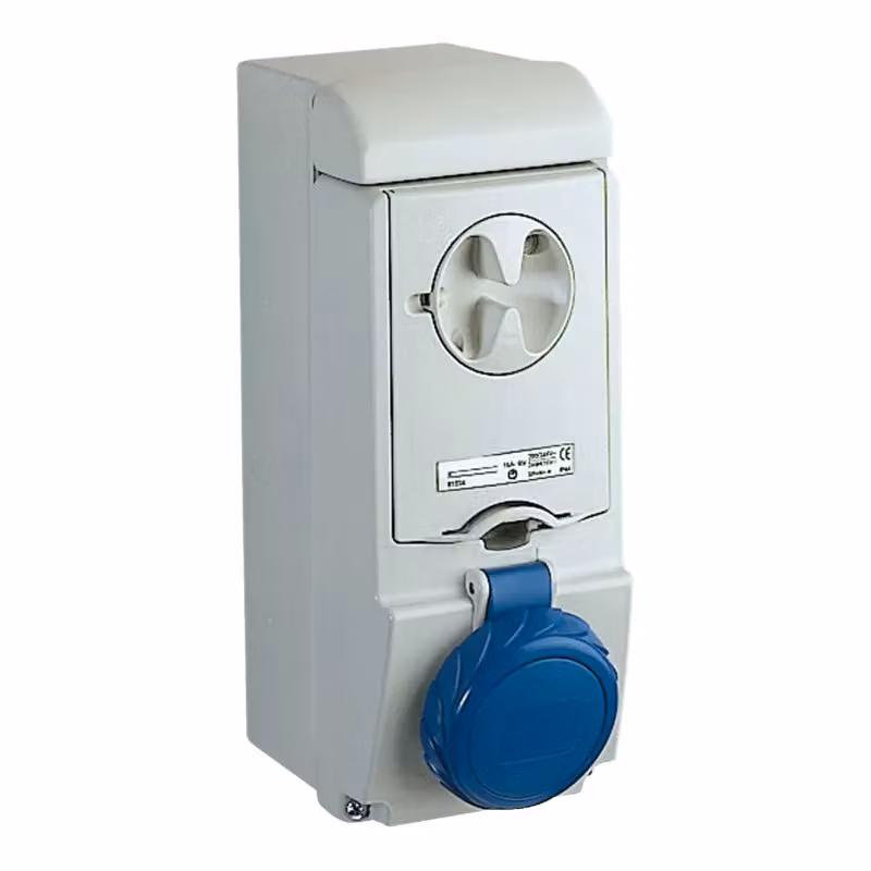 Presa a muro Schneider Electric con blocco di sicurezza - 32 A, 2 poli + terra, 200-250 V CA, IP65 83192