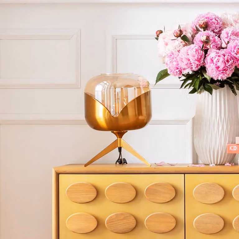 KARE Lampada da tavolo Goblet, Ottone / Oro, Soggiorno / Sala da pranzo, Metallo, Design, Lampada da tavolo