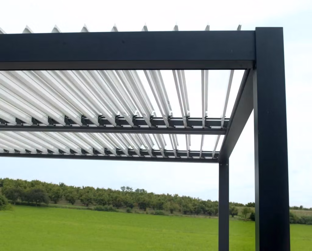 Pergola in alluminio Iperbriko Tennessee antracite con apertura manuale L: 300 cm, H: 230 cm – 2