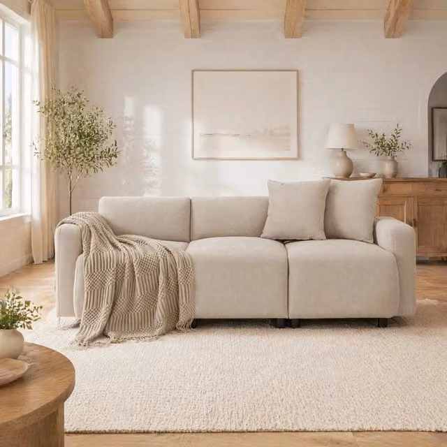 Divano 3 posti ULEVR 211 cm in ciniglia beige con 2 cuscini, schienale alto e braccioli arrotondati