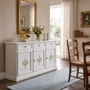Credenza madia buffet in legno Shabby chic 3 ante mod Martini bianca decorata
