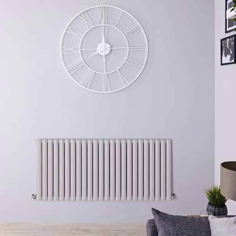 Radiatore di Design Orizzontale Doppio Grigio Chiaro - 635 x 1411mm - 1760W - Revive
