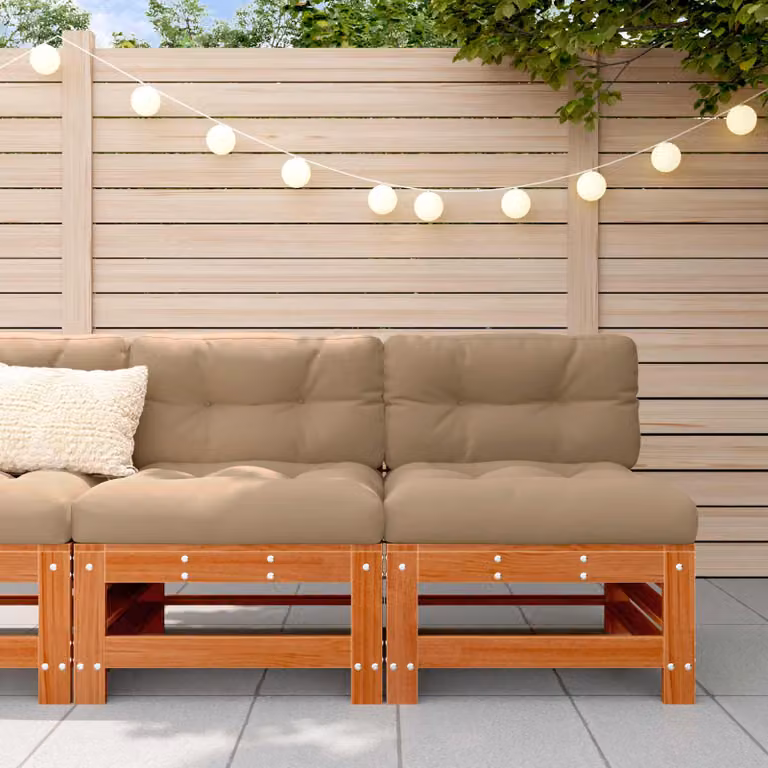 Divano da giardino moderno vidaXL in legno di pino trattato con cera, colore marrone e cuscini beige