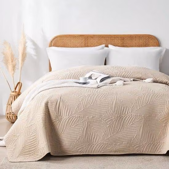 Ibenzoa® Coperta leggera in microfibra con motivo a foglie stampato a ultrasuoni, morbida e facile da pulire, utilizzabile su entrambi i lati per letto e divano