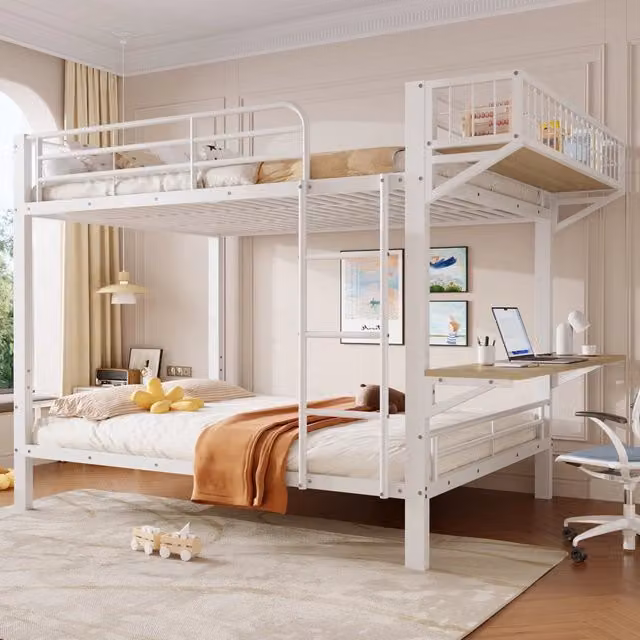 Letto a castello 140 x 200 cm; scrivania; scomparto contenitore aperto; sponde di sicurezza; scala; struttura in metallo; bianco