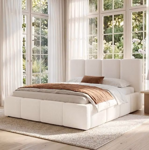 Letto imbottito 180x200 cm con rete a doghe e testiera rivestita in boucl¨¦ beige