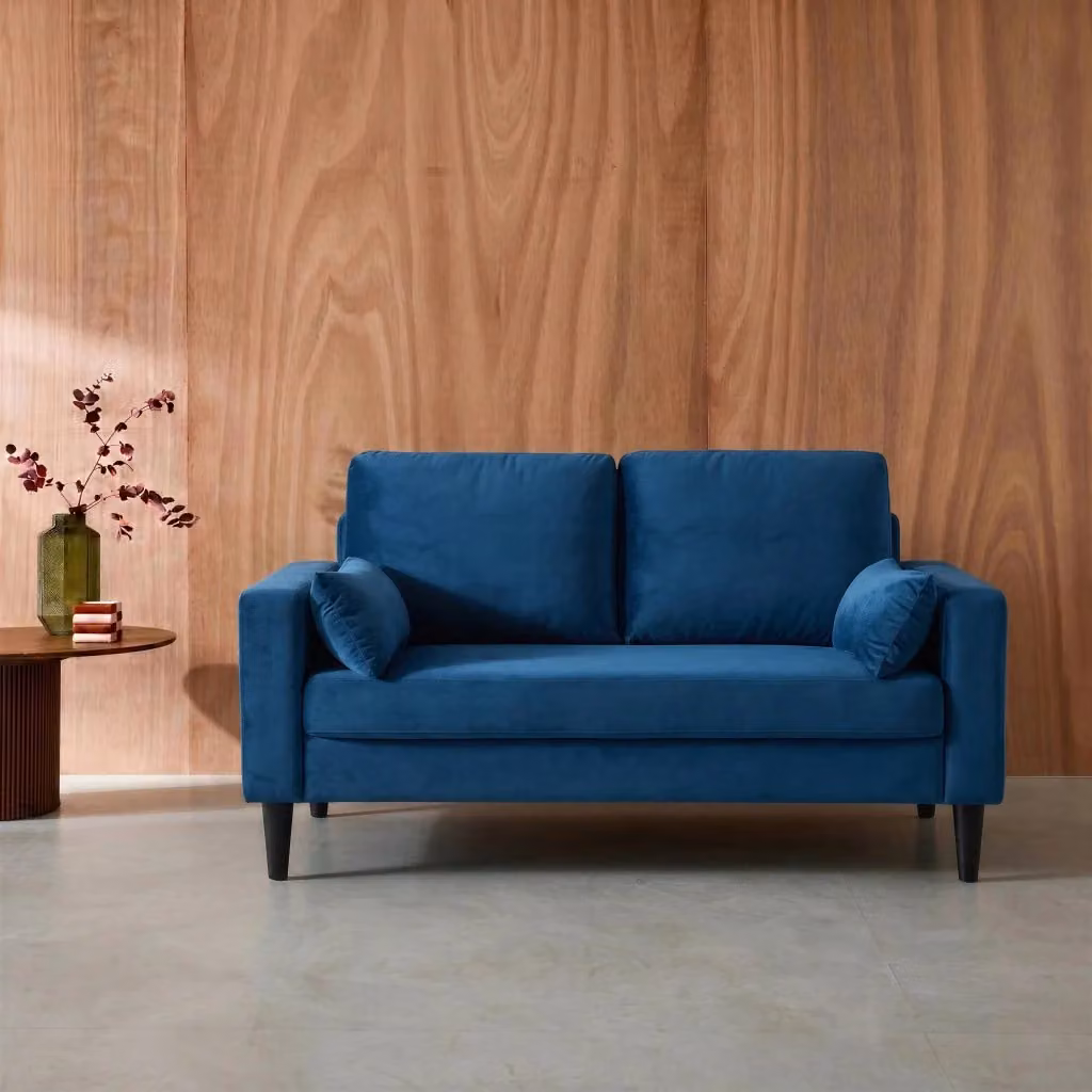 Divano a 2 posti Sweeek in velluto blu con gambe in legno in stile scandinavo – 2