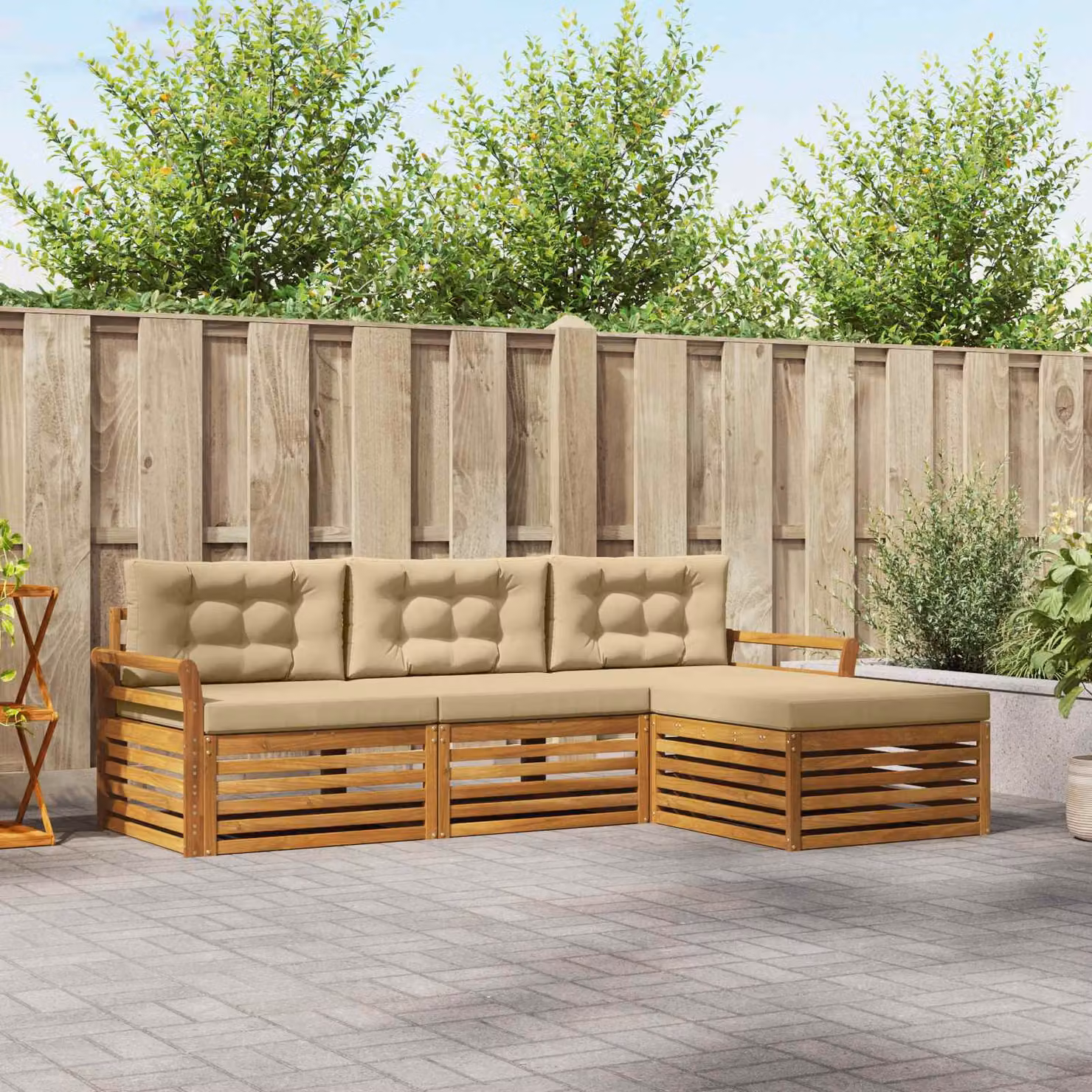 Set di divani da esterno vidaXL a forma di L in legno di acacia con cuscini, colore beige e marrone