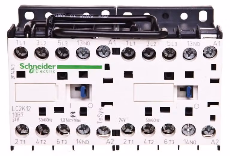 Contattore invertitore combinato Schneider Electric, 3p+1S, 5,5kW/400V/AC3, 12A, bobina 24V 50/60Hz LC2K1210B7