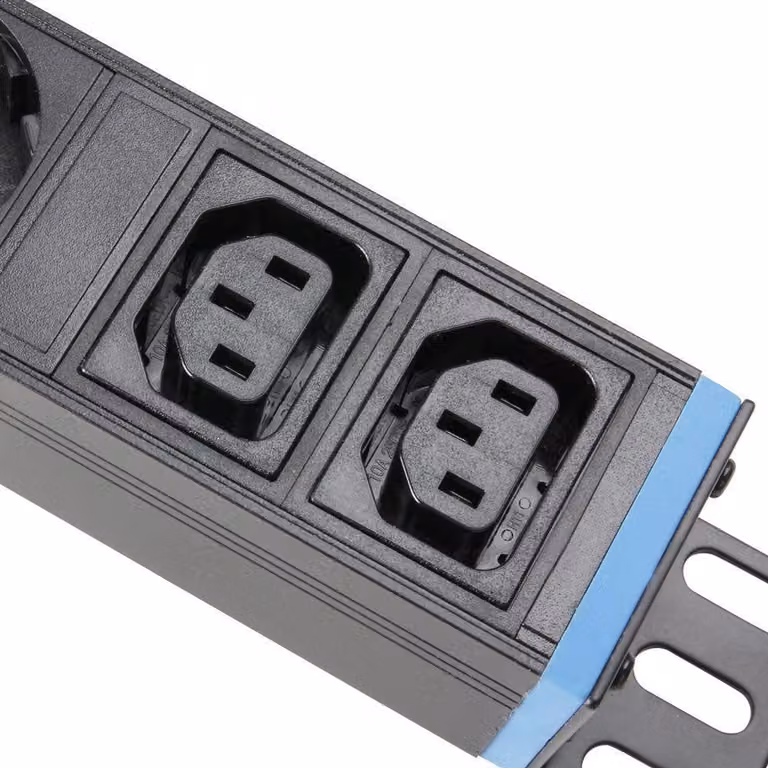 Adam Hall Cables PDU 14S MOUNT - Barra di alimentazione, 12 prese, con interruttore, colore nero