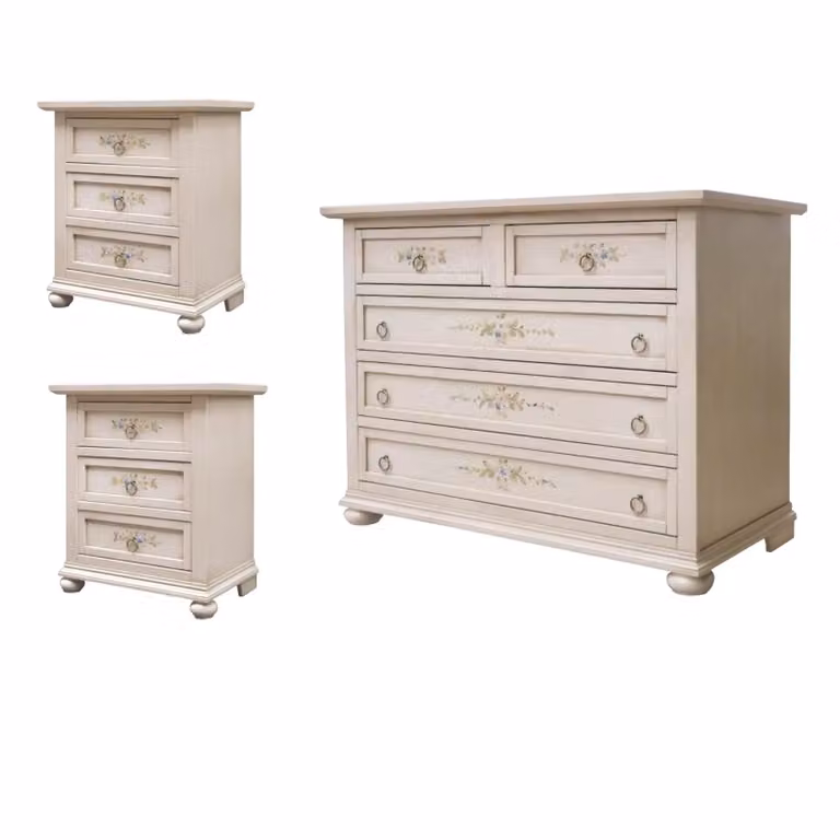 Set di 2 comodini Gruppo Como' in stile Arte Povera di Mobili 2G in legno avorio patinato con decori floreali