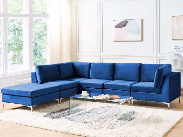 Divano ad angolo componibile versione destra a 5 posti in velluto blu marino con gambe in metallo argentato a forma di L ottomana Stile glamour