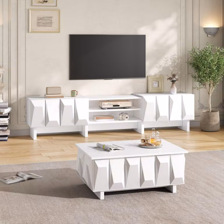 Set soggiorno Moonbite con decorazioni in rilievo, composto da un mobile TV basso e un tavolino da caffè, 2 pezzi. Mobile TV da 180 cm con 4 ante e vano aperto, realizzato in pannello di particelle di legno, colore bianco