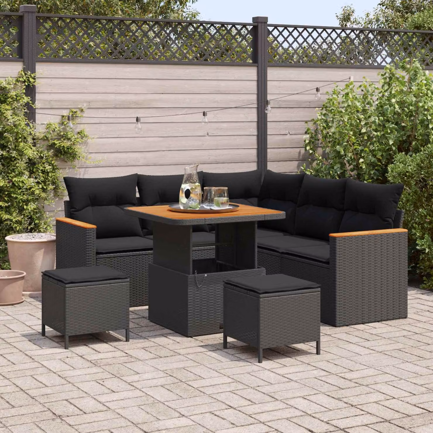 Set Divano da Giardino 8 Pezzi vidaXL in Polyrattan Nero con Cuscini e Tavolino – 1
