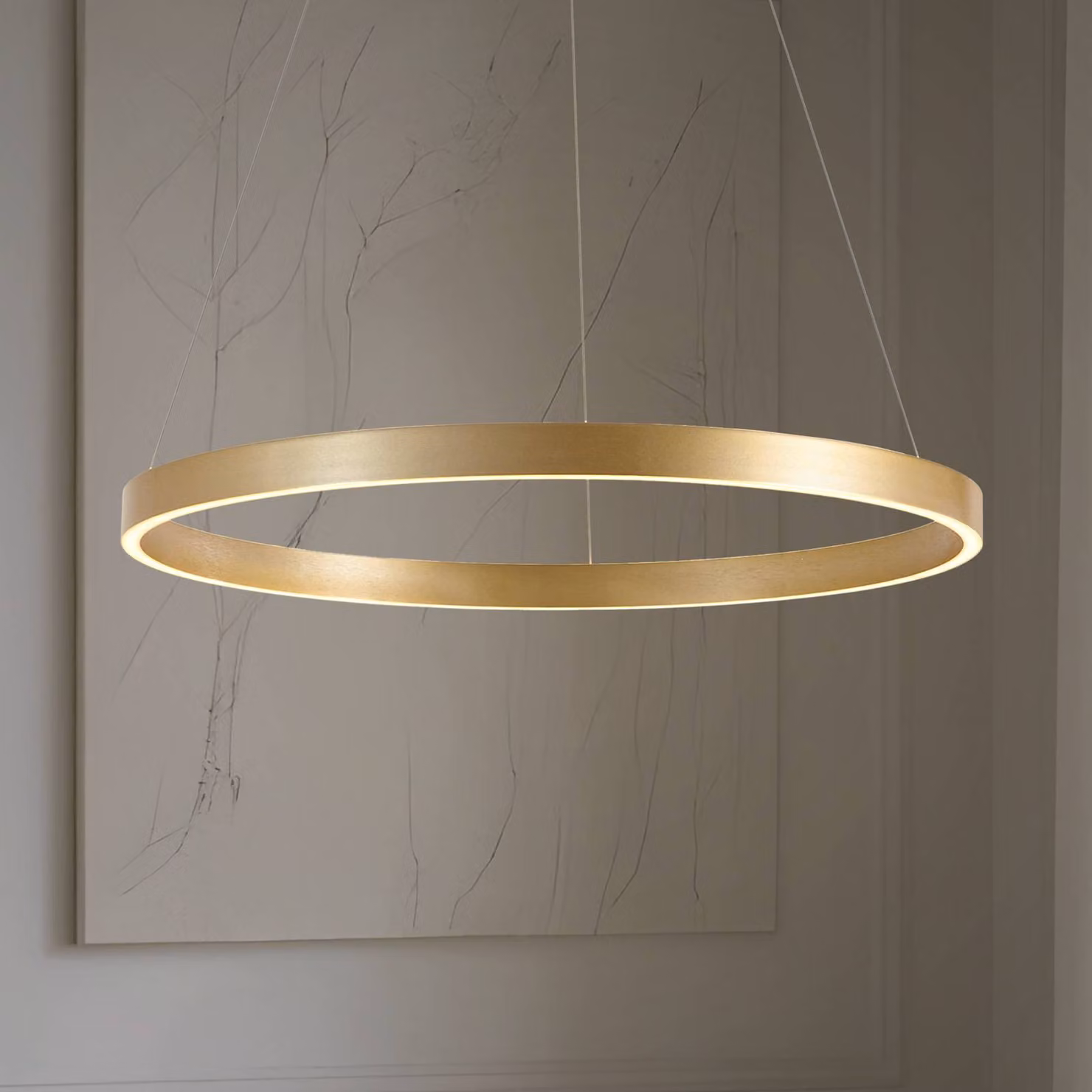 Lucande lampada LED a sospensione Yonam, Ø 80 cm, 1 luce, oro, CCT Yonam Lucande, dimmerabile, Ottone / Oro, Soggiorno / Sala da pranzo, Metallo, Moderno
