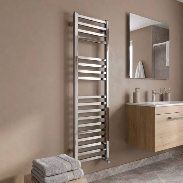 Termoarredo scaldasalviette square cromo lucido per bagno profilo quadro *** finitura- cromo lucido, misure h1800xl60...