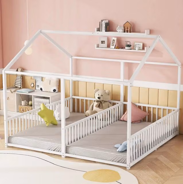 Letto a castello 90x200 cm bianco in metallo, con scala e sponde di sicurezza, senza materasso