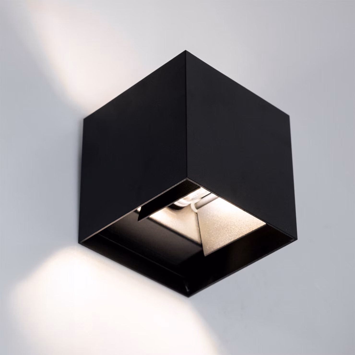 LUMILED lampada da parete per esterni Lampada da parete per esterni luce da giardino luce da corridoio luce da terrazza facciata nera angolare IP44 alluminio 230V presa G9 max. 7W LED