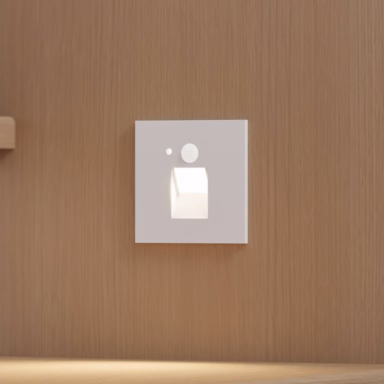Arcchio Luci LED da incasso Neru, 7 cm, bianco, angolare, sensore Neru, Bianco / Opale, Soggiorno / Sala da pranzo, Alluminio, Moderno, Faretto da incasso a parete