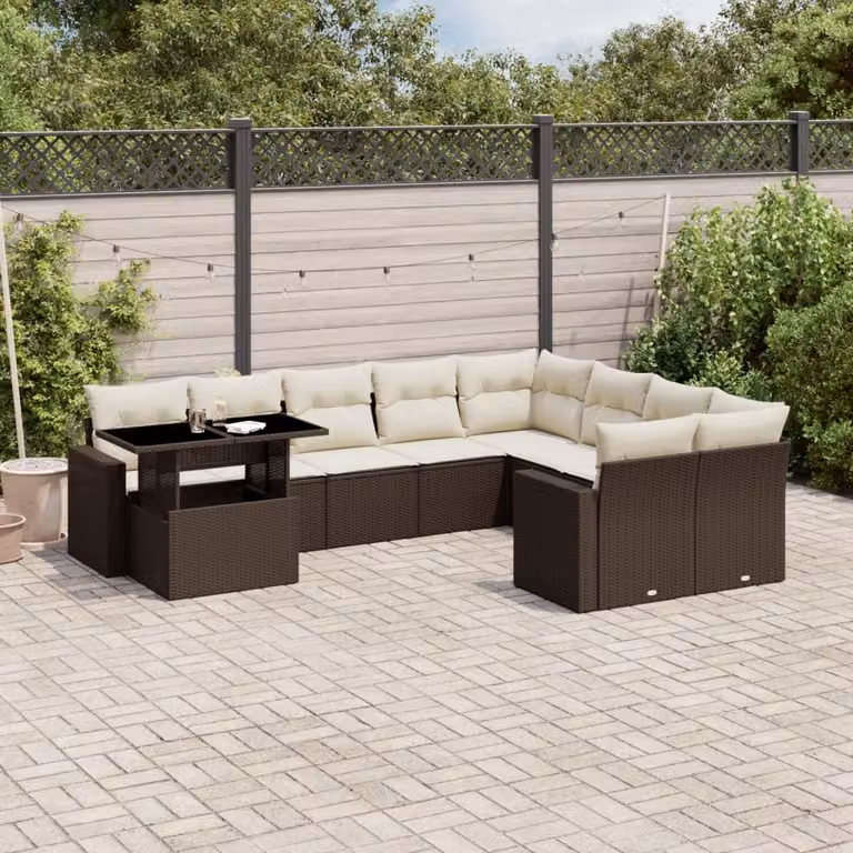 vidaXL Set Divani da Giardino a L in Polyrattan Marrone con Cuscini Bianchi e Tavolino da Esterno