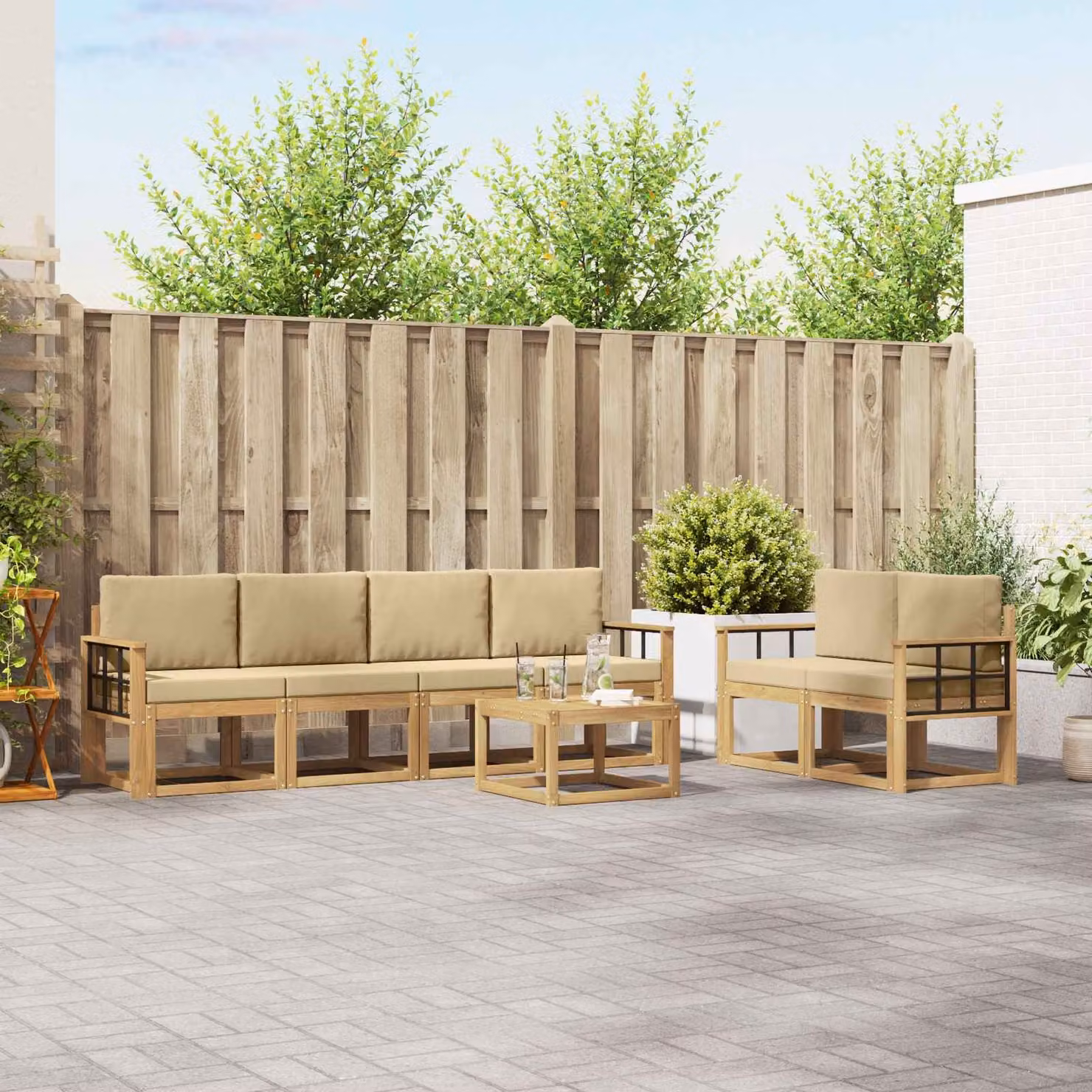 vidaXL Set di divani da esterno 7 pz in legno di acacia con cuscini Bianco e Beige