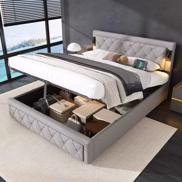 Letto matrimoniale imbottito con contenitore; luce integrata e porte USB; in lino grigio