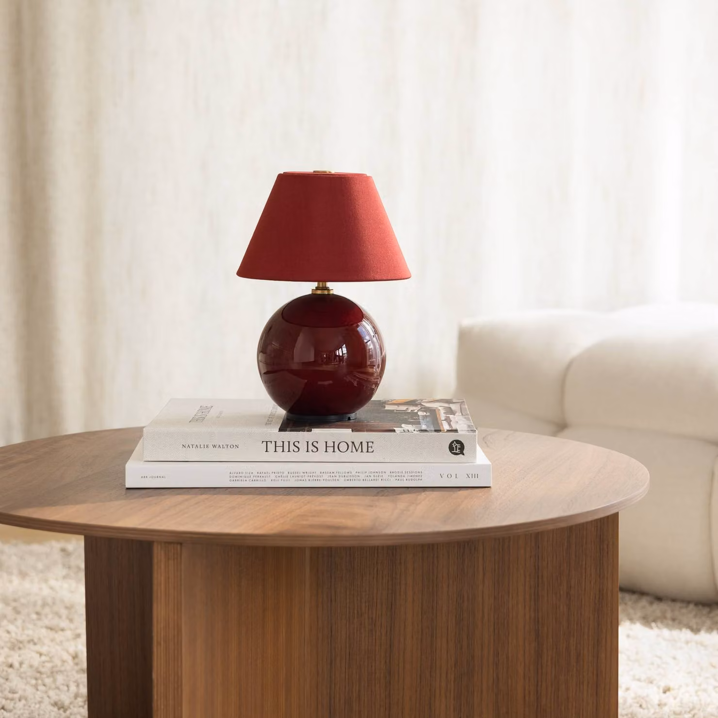 Globen Lighting Lampada da tavolo a LED IRIS, dimmerabile, Rosso, Soggiorno / Sala da pranzo, Tessuto / Stoffa / Seta, Scandinavo, Lampada da tavolo LED