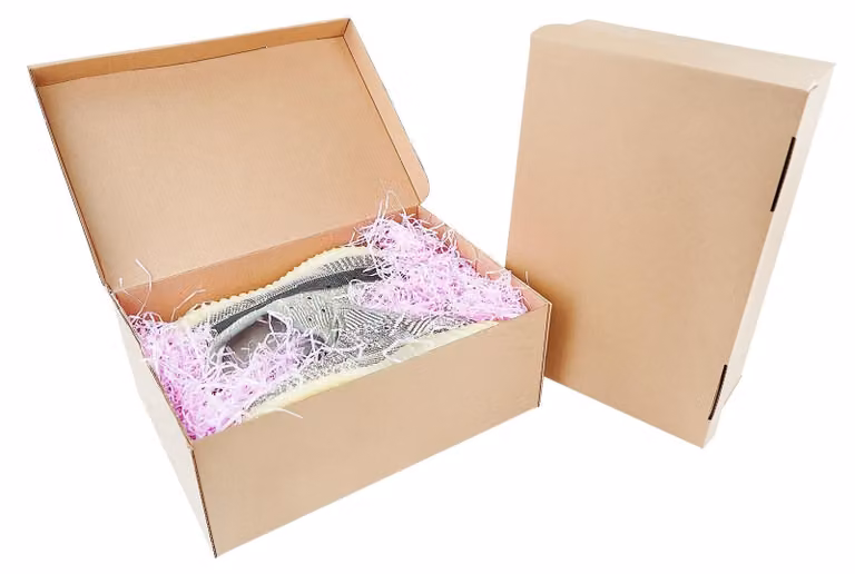 Omgoods - Set di 5 scatole pieghevoli in cartone per scarpe, con coperchio, dimensioni 32x22x12 cm