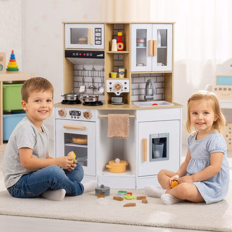 Cucina giocattolo in legno Costway con suoni e luci, completa di fornello, lavandino, cappa, microonde e forno, multicolore per bambini dai 3 anni in su