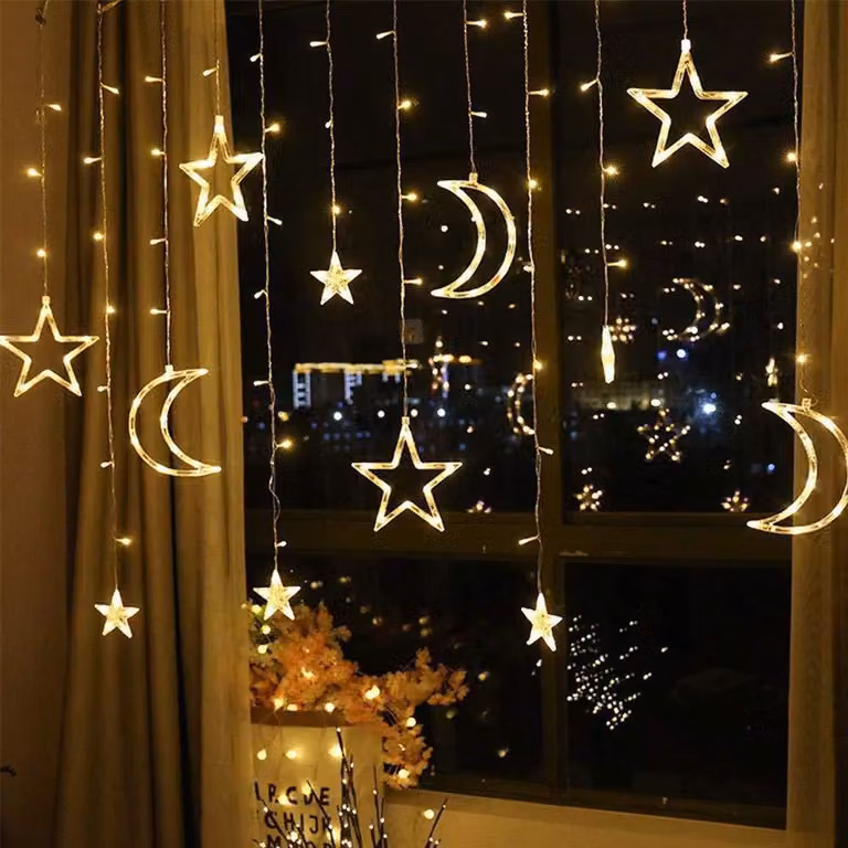 Tenda luminosa a forma di stelle e luna, lunghezza 3,5 metri, alimentazione USB, con telecomando, luce bianco caldo