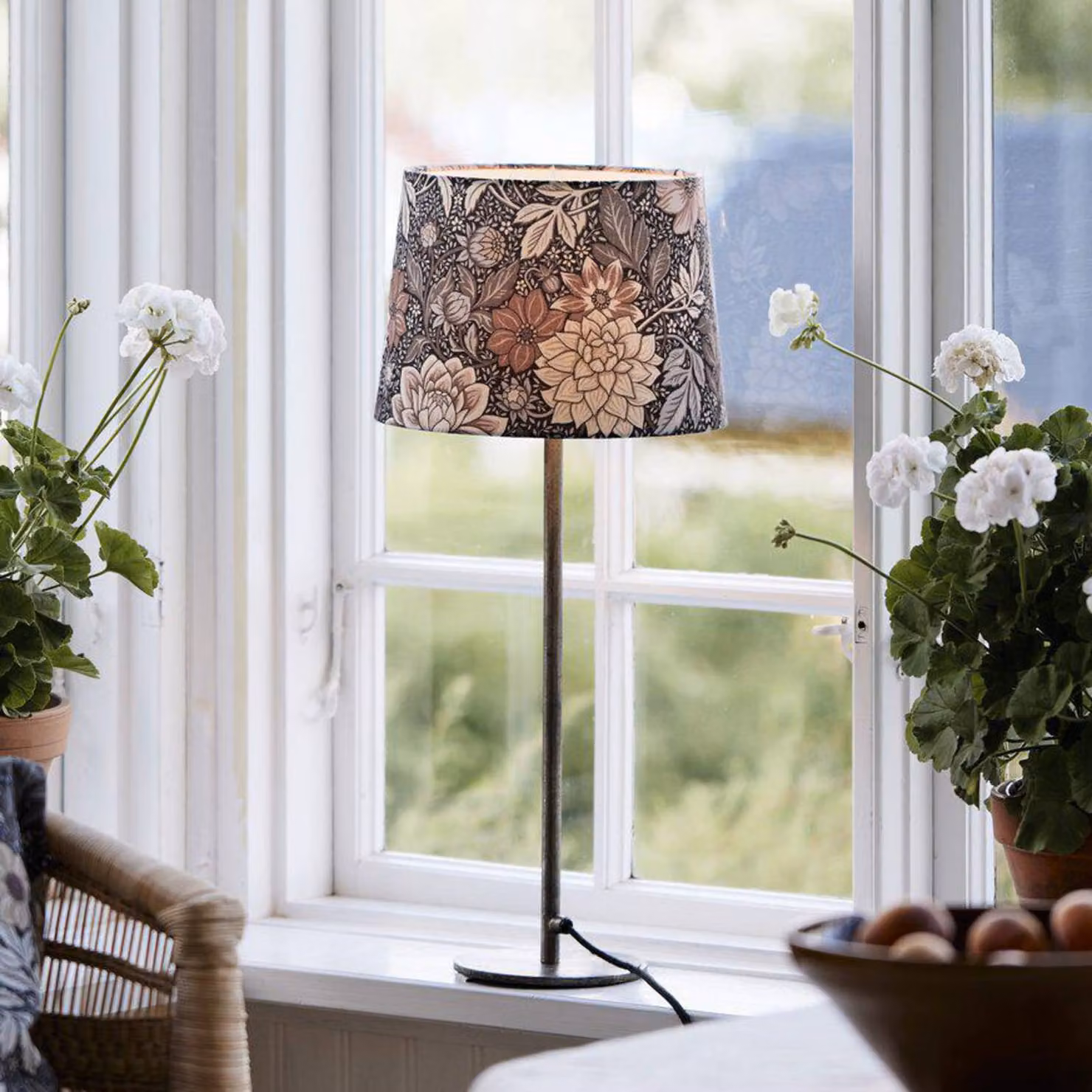 PR Home Lampada da tavolo Base Dahlia, Marrone / Ruggine, Soggiorno / Sala da pranzo, Metallo, Lampada da tavolo
