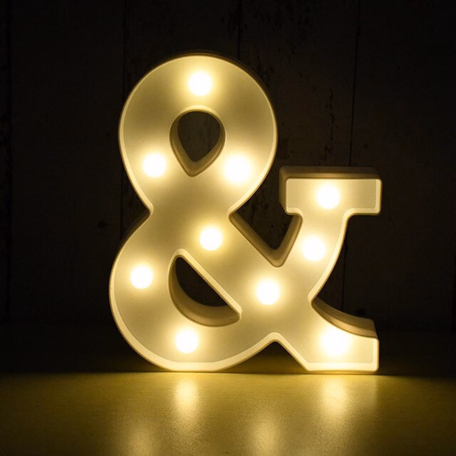 Lettera illuminata a LED 3D, lettera da 22 cm &amp